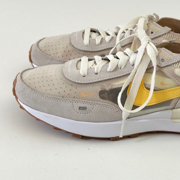 Nike Waffle One Sneakers Womens 8 Yellow Running Shoes Athletic Casual Sporty - Picture 10 of 11